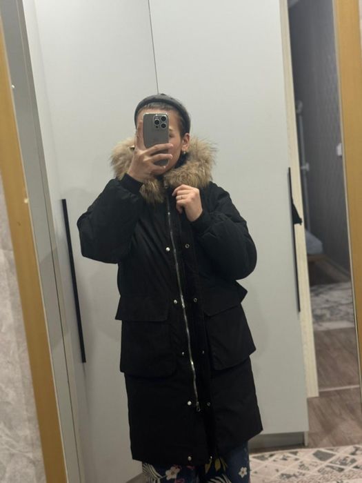 Продам куртку черную