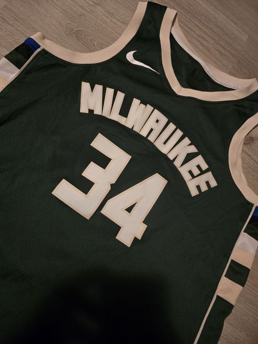 Nike NBA Milwaukee потник M размер