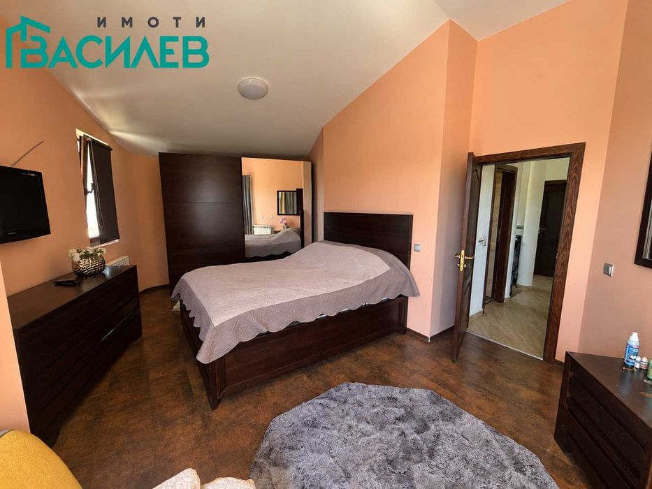 Продава КЪЩА област София, с. Пролеша