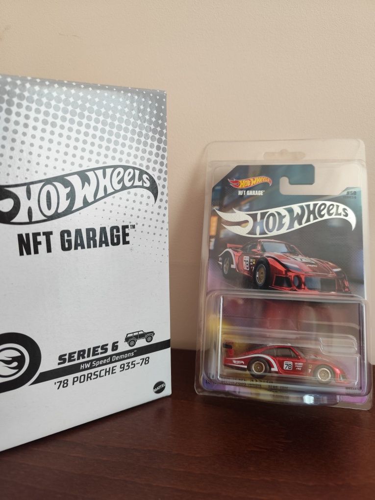 HotWheels NFT Series 6 '78 Porsche 935-78 гр. София Белите