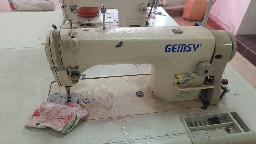 Продам швейные машинки