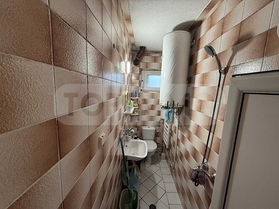 Тристаен апартамент в центъра на град Добрич