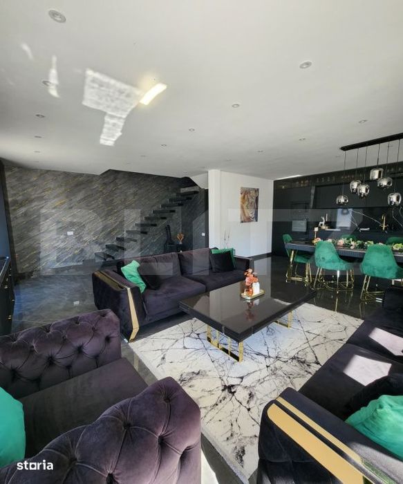 Duplex de vanzare, 103 mp, teren 285 mp, zona Gilau
