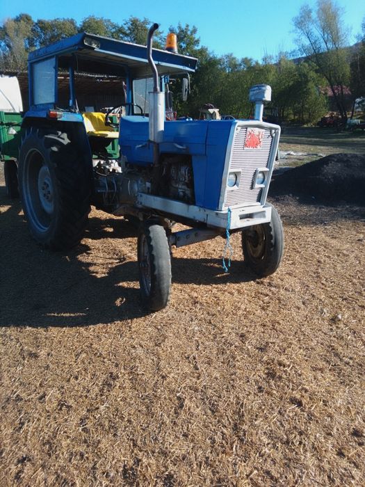 Tractor Ebro 470 70 cai