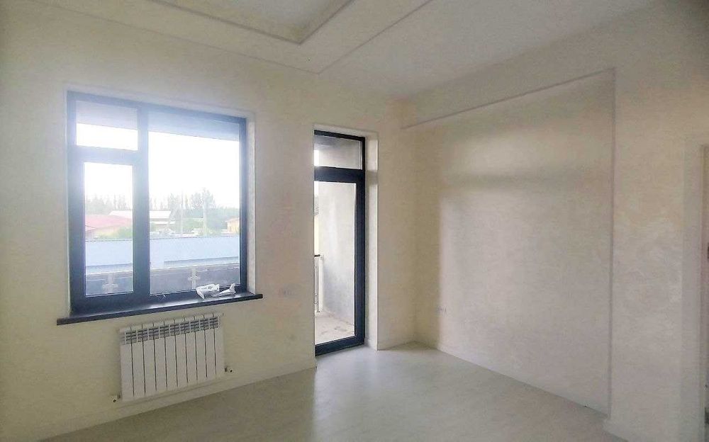 Янги  6 хона 3 уровень 3 сотикли ховли сотилади Кибрай рн