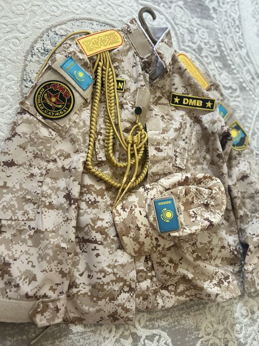 Военный форма полный комплект