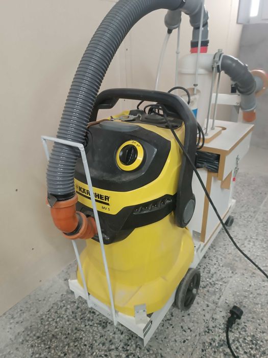 Прахосмукачка - Karcher MV5