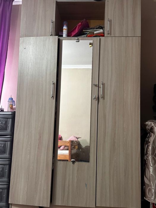 Продам шкаф в хорошем состоянии