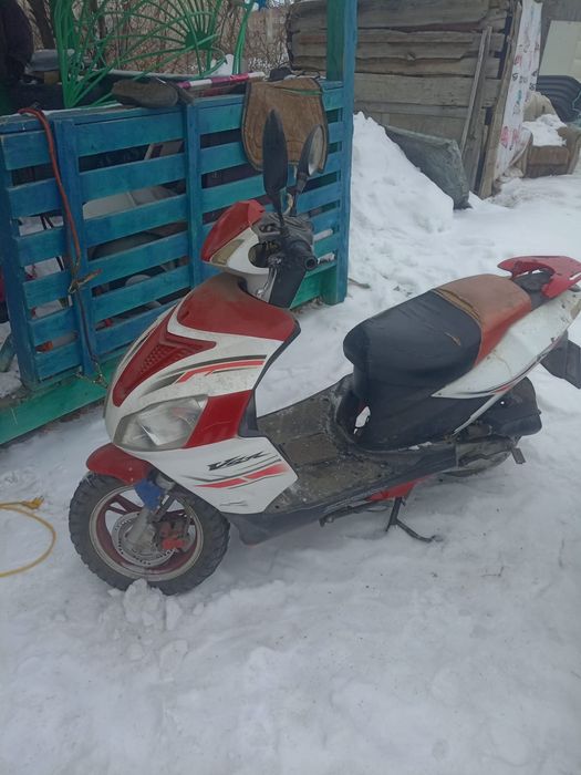 Продам Скутер японский