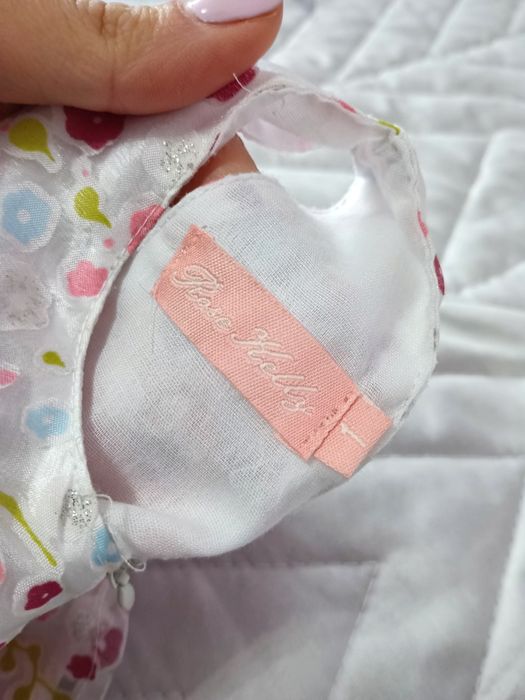 Дрешки за момиченце около 9 месеца