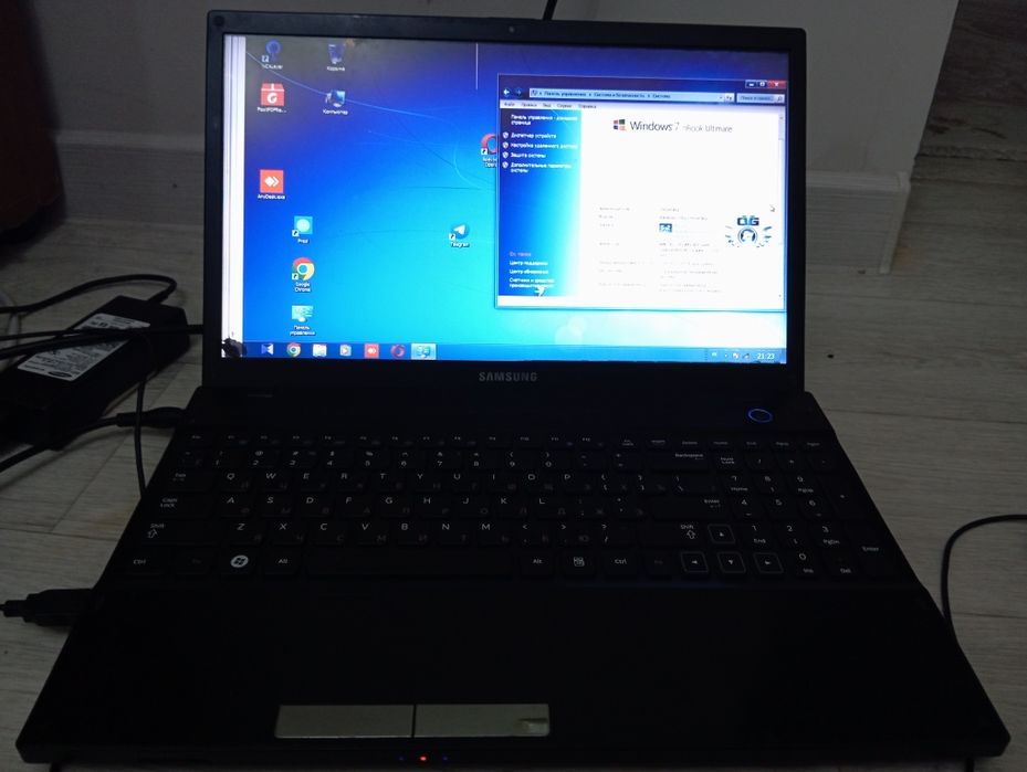 Ноутбук Samsung NP305V5A