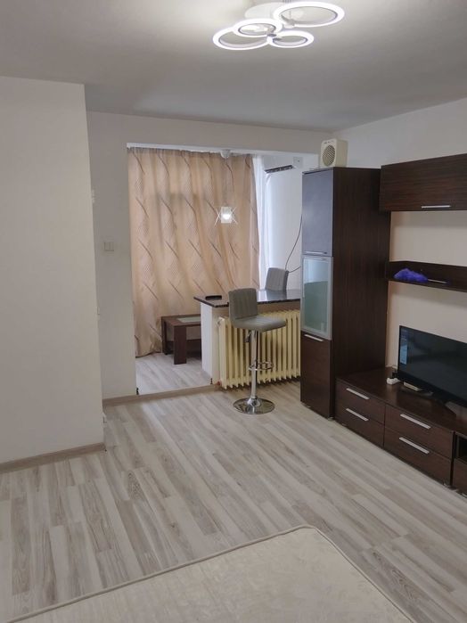 Închiriez apartament 1camera Calea Circumvalațiunii