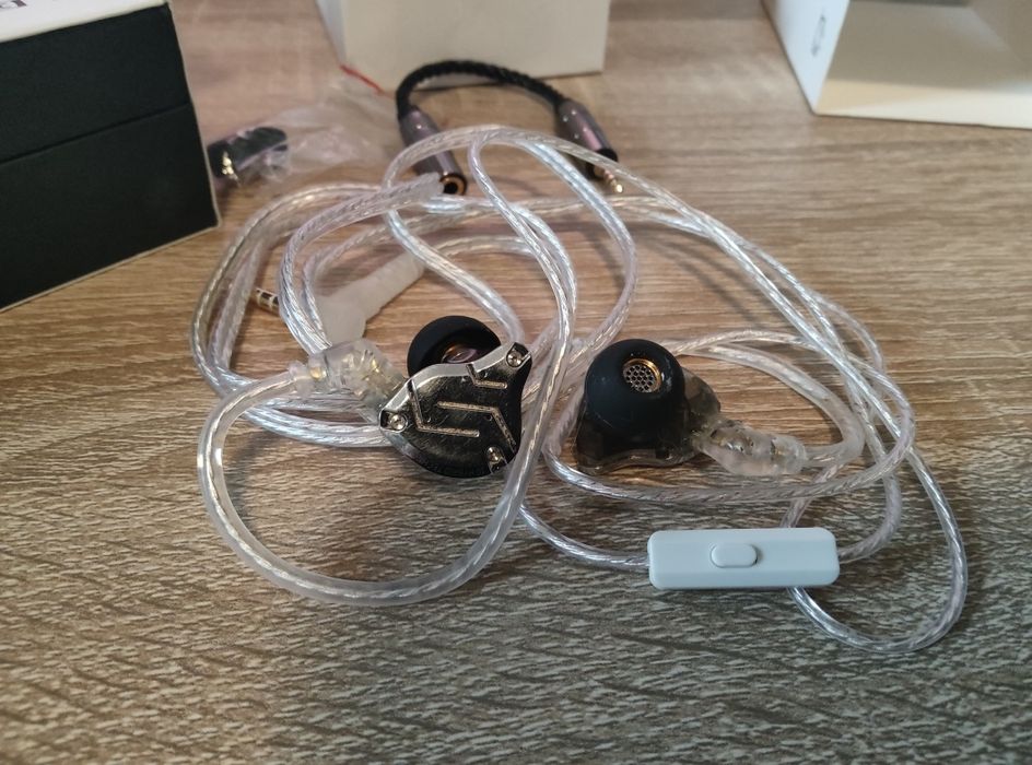 Vand /Schimb  Player audio Hi-RES Shanling M2X + casti IEM KZ 10pro