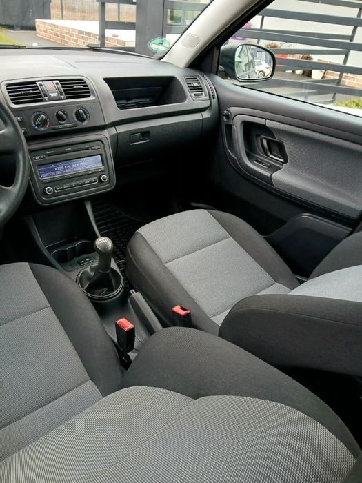 Skoda Fabia Euro 5_ 2011