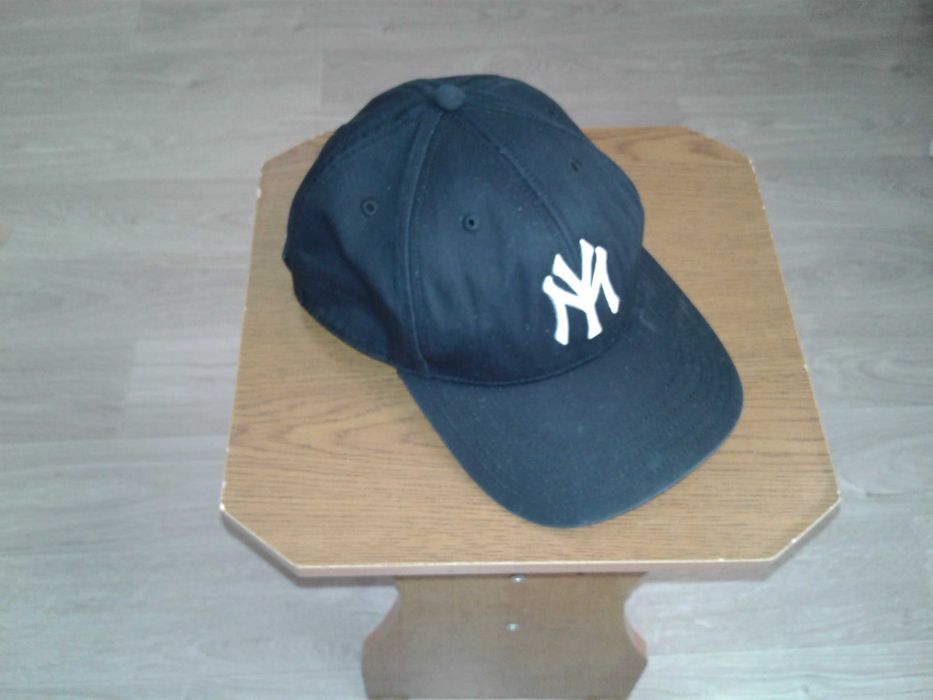 Продам бейсболку