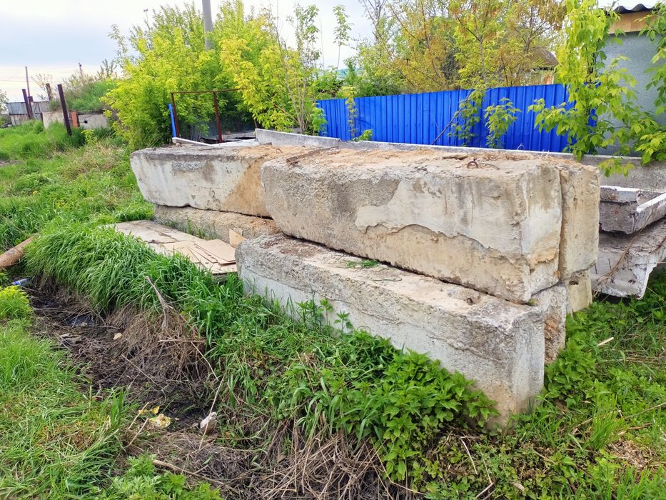 Продам жб блоки 3ка, 12 шт