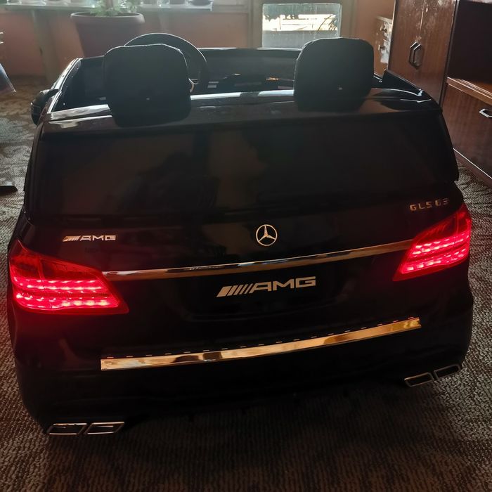 Акумулаторна кола Marcedes-Benz Gls63