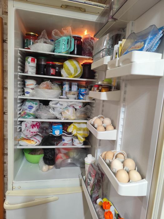Продам холодильник Атлант