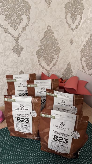 Астана клубника в шоколаде