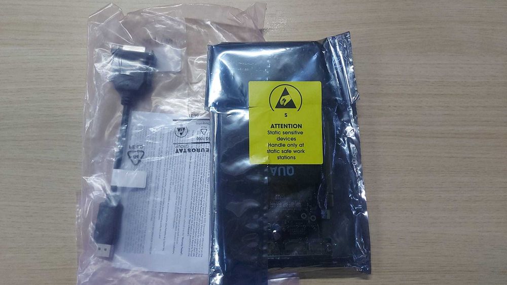 Placa video PNY NVIDIA Quadro P2200, de 5GB, GDDR5 -sigilate sau SH