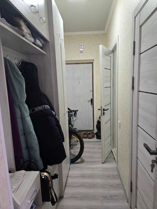 Cрочно Продаю 1/4/5 кв на карасу-3