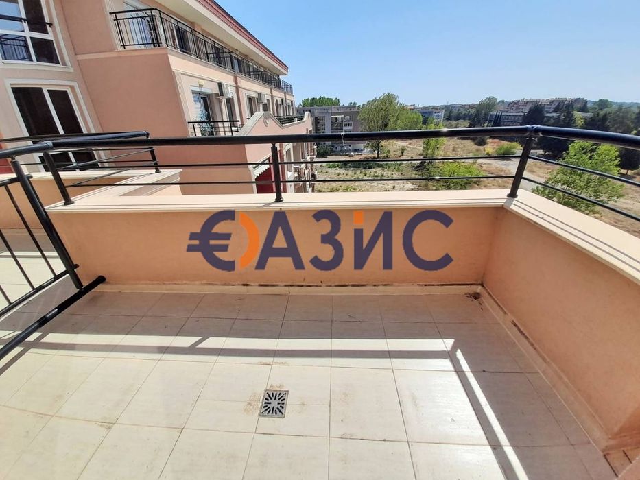 Продава се Двустаен апартамент в к.к. Слънчев бряг - 97 кв.м за 918 €/кв.м - Снимка #1