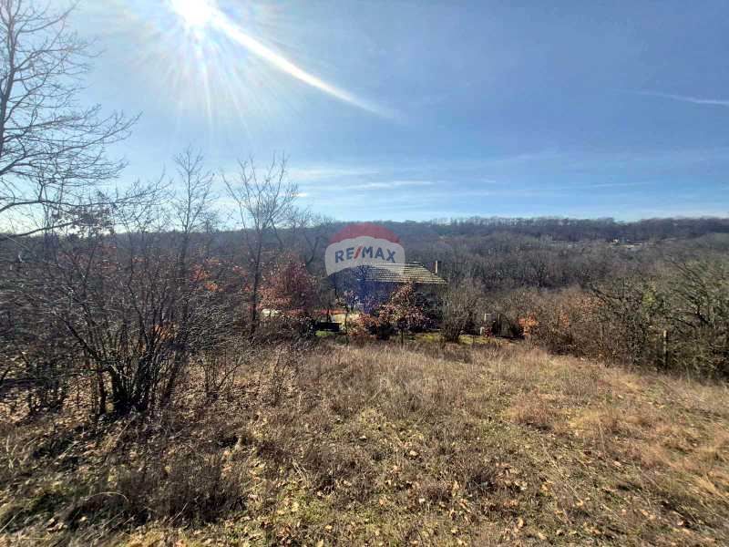 Продава се Парцел в Варна, м-т Боровец - юг - 600 кв.м за 43 €/кв.м - Снимка #4