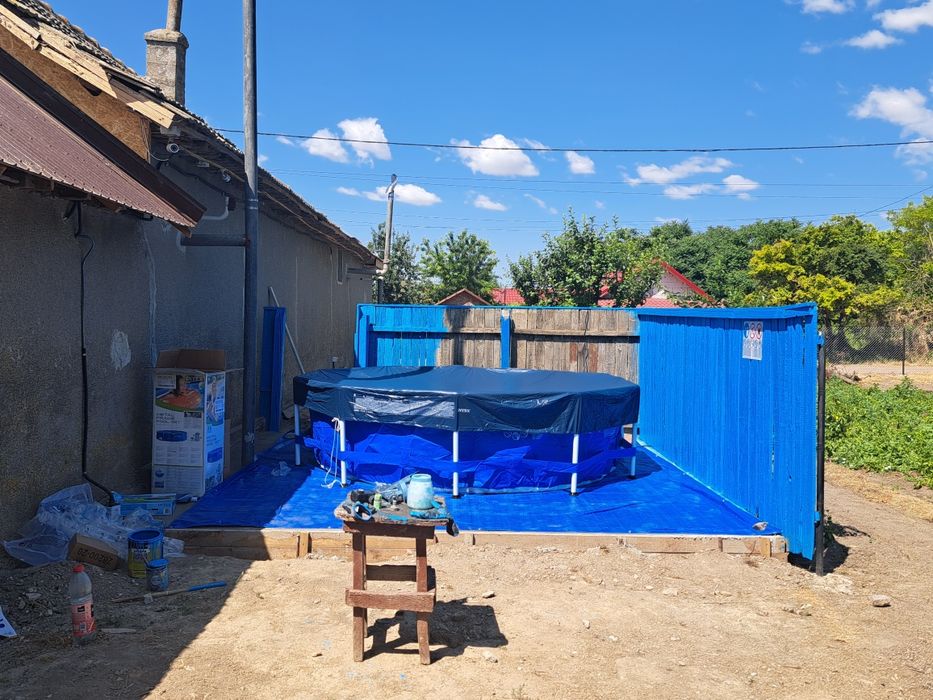 Piscina de vanzare 3,8 Tone , 3,7 metrii diametru