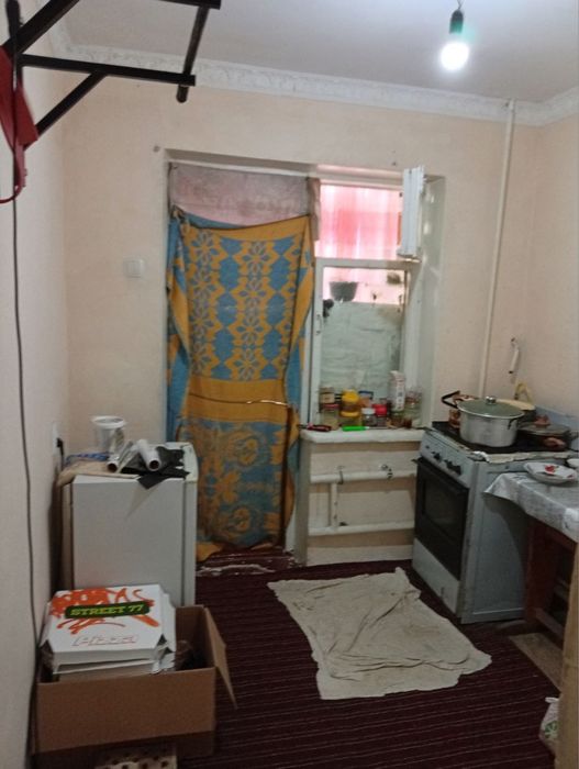 Срочно СОТИЛАДИ.  ГОРИТ. Чиланзар Лутфий куча