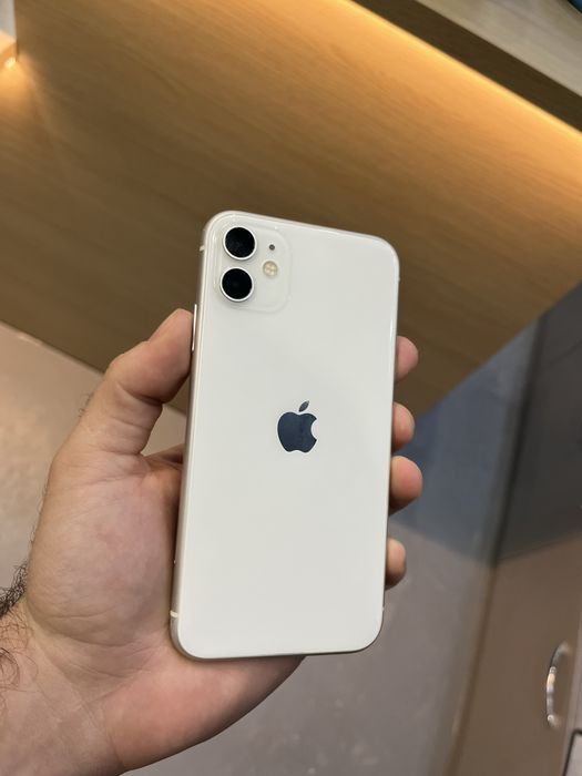 iPhone 11/64GB/White