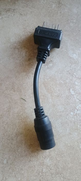 Adaptor. Bicicleta Giant baterie