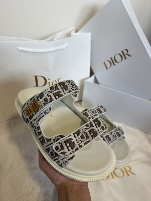 Дамски чехли Dior