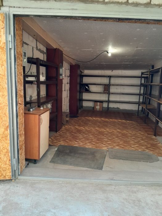 Продам гараж кирпичный