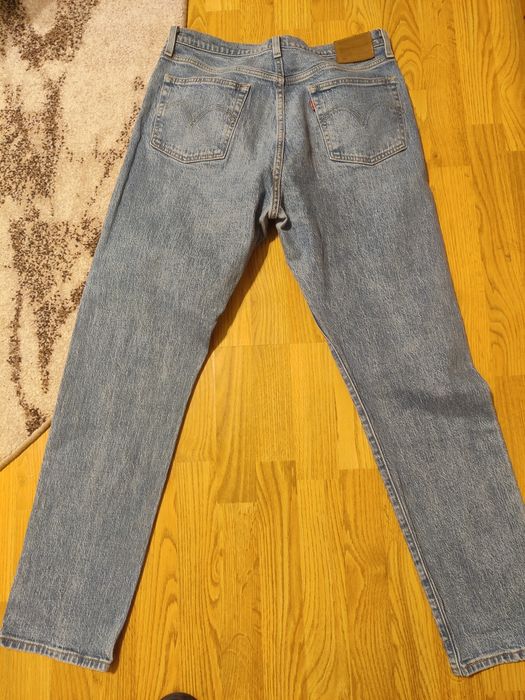 Blugi Levi's stare excelentă