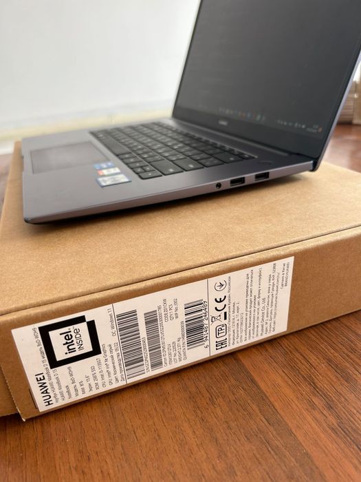СРОЧНО!!!Продаётся Huawei MateBook D15