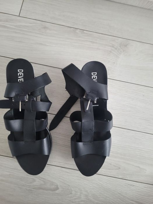 Sandale de piele Divergo marime 38