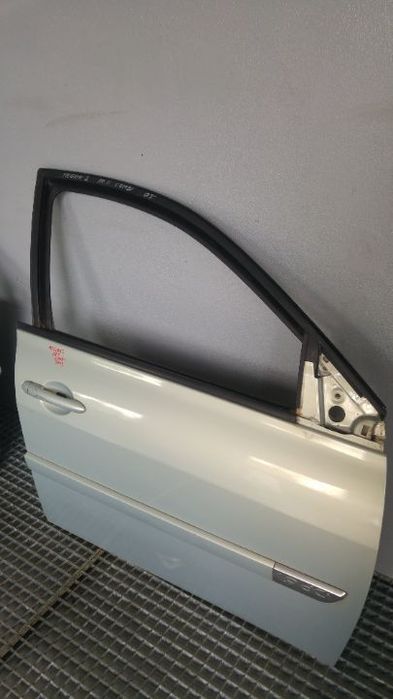 usa portiera dreapta fata renault megane 2 combi