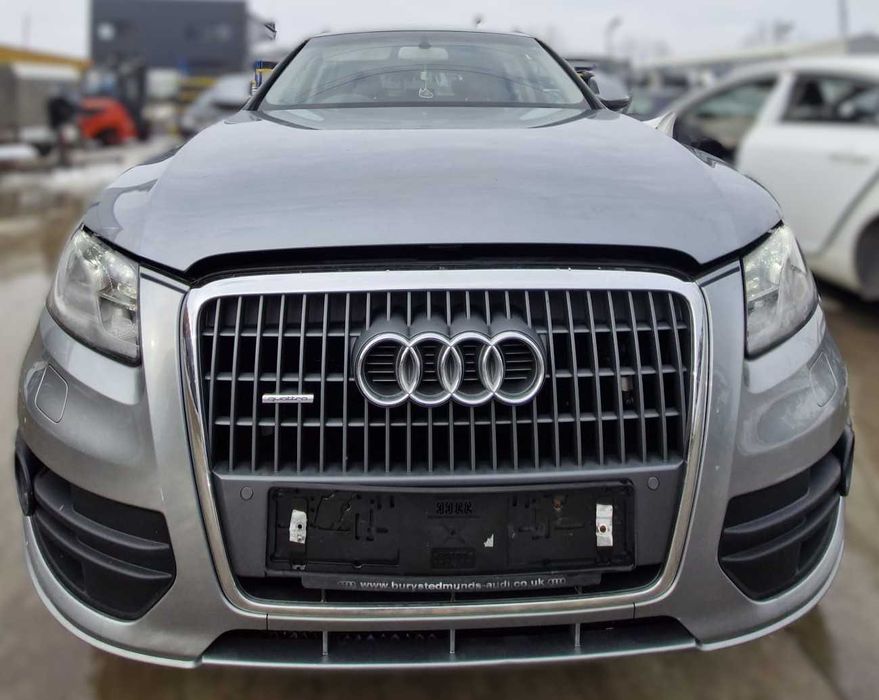 Dezmembrez Audi Q5 2.0D 2010 cod motor CAH cod cutie MNQ