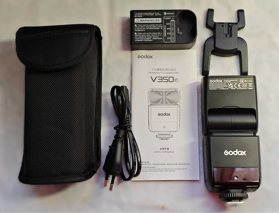 Светкавица Godox - V350F