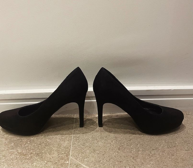 Елегантни дамски токчета /естествен велур/