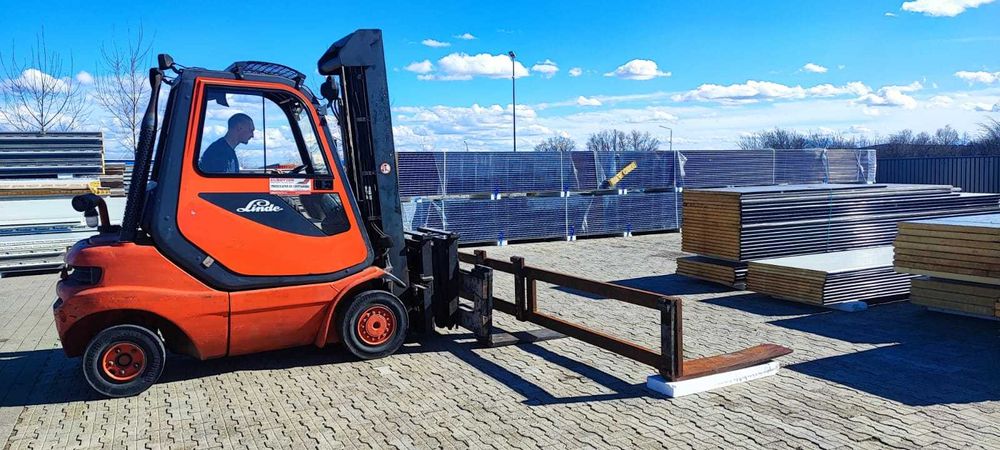 Panouri sandwich / accesorii / tabla cutata / containere