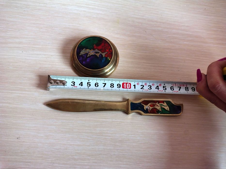 Страхотен Бронзов Комплект За Бюро Нож И Притисквач