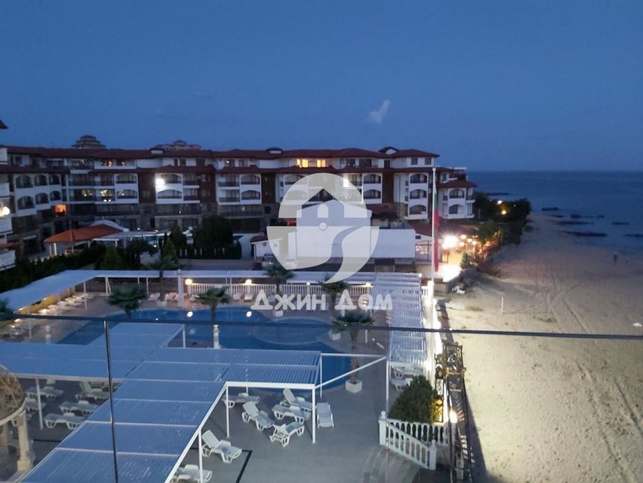 Продава се Двустаен апартамент в к.к. Елените - 75 кв.м за 1034 €/кв.м - Снимка #9