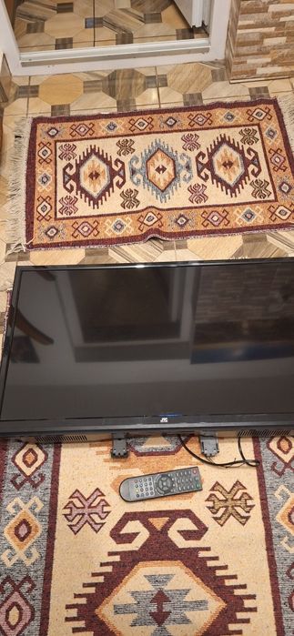 Televizor jtc suptire usb include suport de perete  cadou