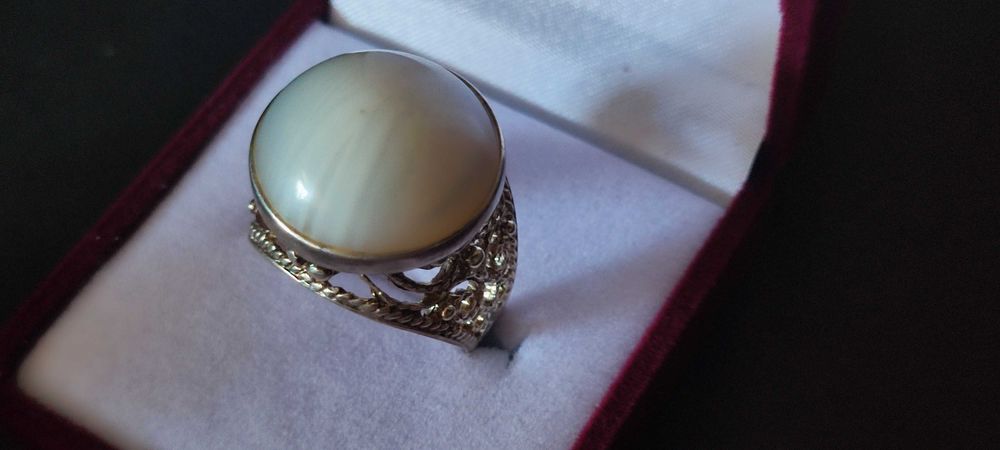 Стильное серебряное кольцо с натуральным камнем АГАТ