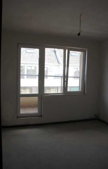 Продава се Многостаен апартамент в София, Изток - 234 кв.м за 1966 €/кв.м - Снимка #1