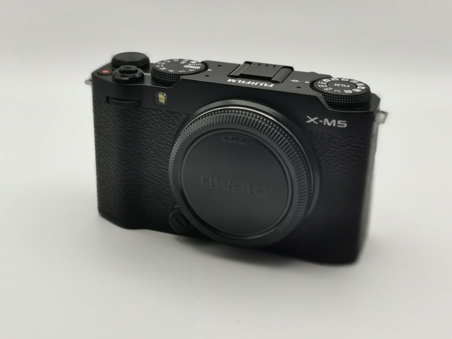 Ca nou, kit mirrorless Fujifilm X-M5 + FUJIFILM 15-45mm
