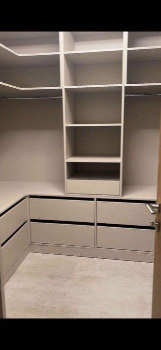 Продава се Тристаен апартамент в София, Малинова долина - 85 кв.м за 1968 €/кв.м - Снимка #5