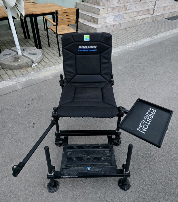 Vând ceaVând Set Scaun Preston Ignition Feeder Chair +  Feeder Arm + Tava laterala + podină 
Scaunul se află într-o stare bună.Se vinde doar in Bihor.