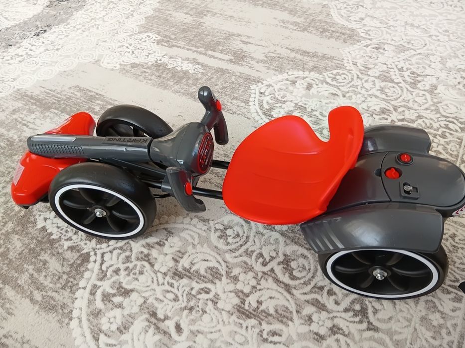 Детская машинка новая